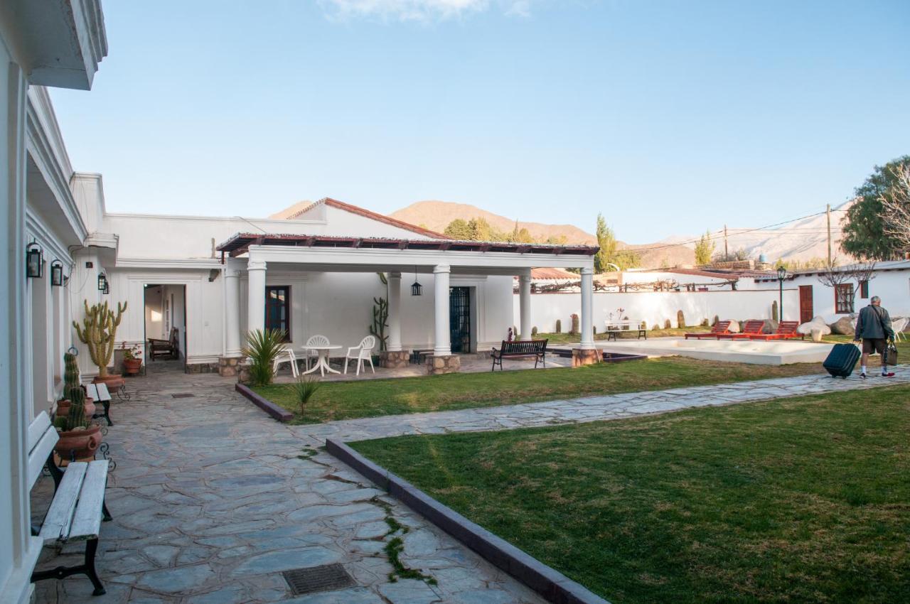 Tampu Hotel Cachí Екстериор снимка